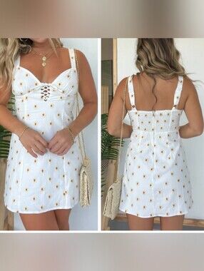 White Daisy Embroidered Mini Dress